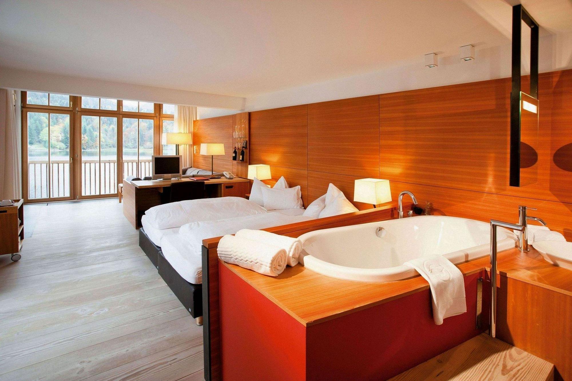 Tauroa Seehotel Grundlsee Cameră foto
